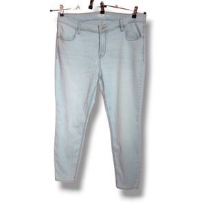 Old Navy super skinny mid-rise jeans